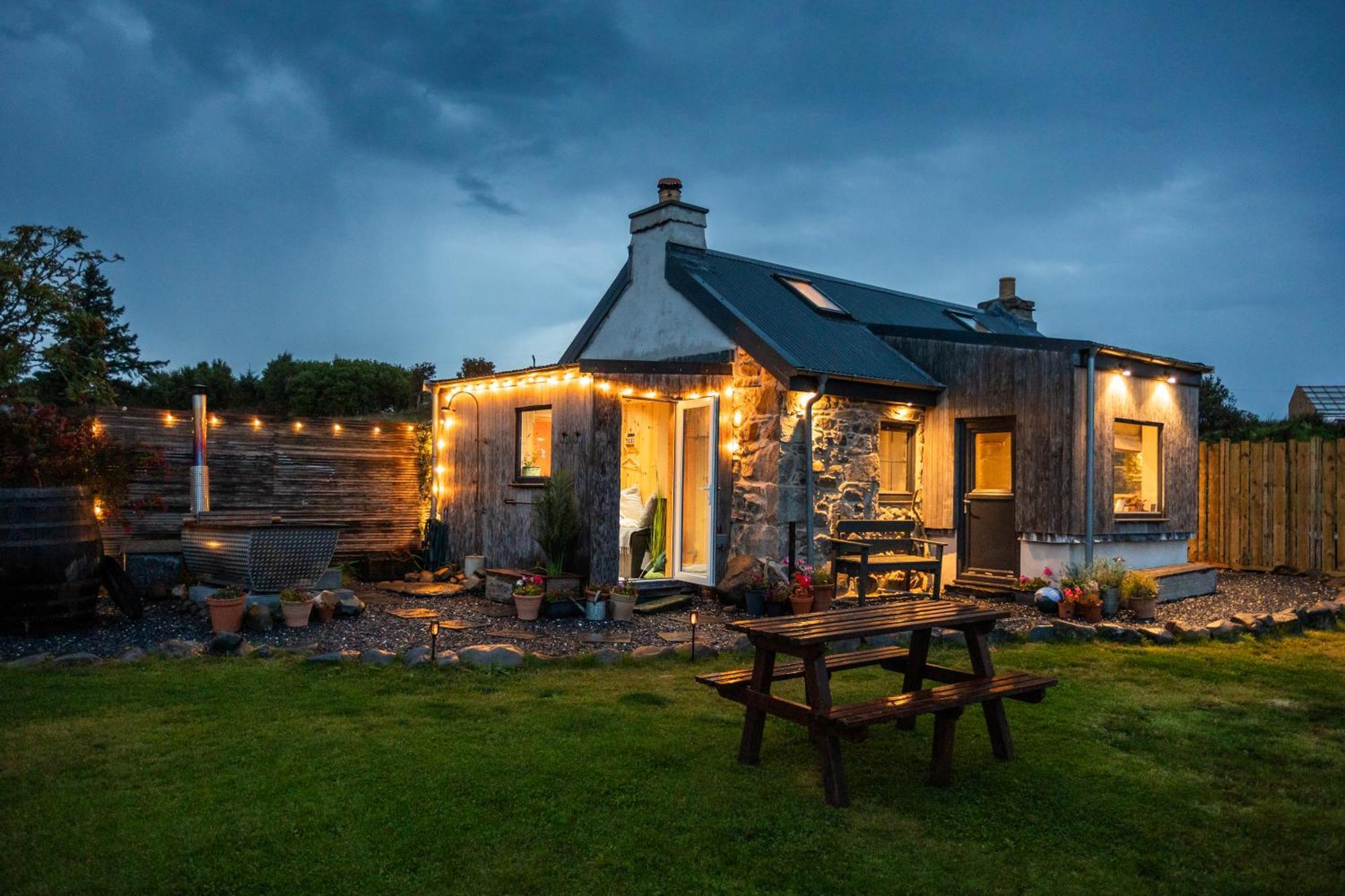 Jura, Mrs Leonard'S Cottage Craighouse Bagian luar foto